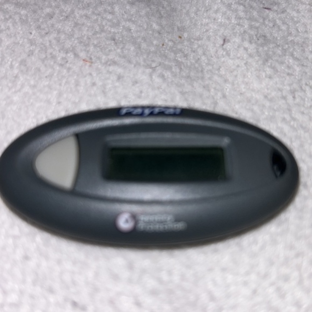 Vintage PayPal Security Key Gray need’s battery key chain collectable collection